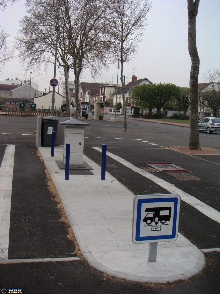 030411 Frankrike, Montluçon