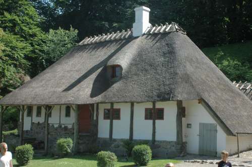 197 Mön