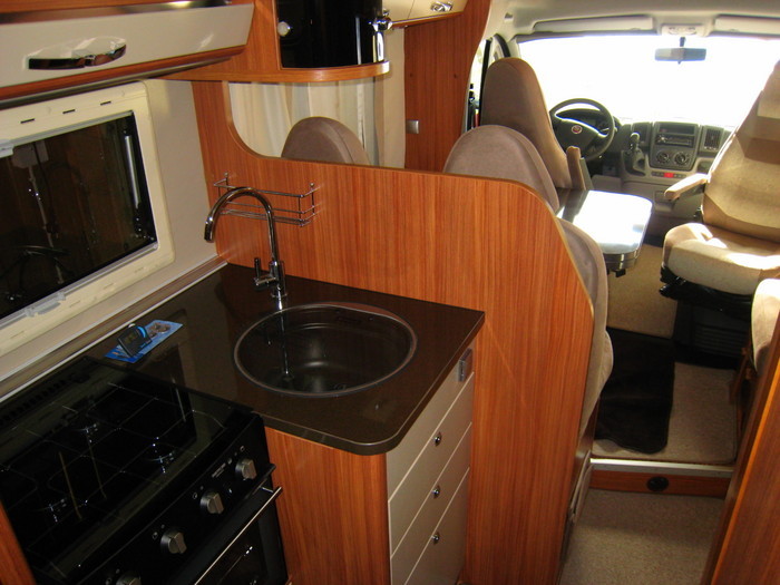 Adria Coral S 670 SL 2011