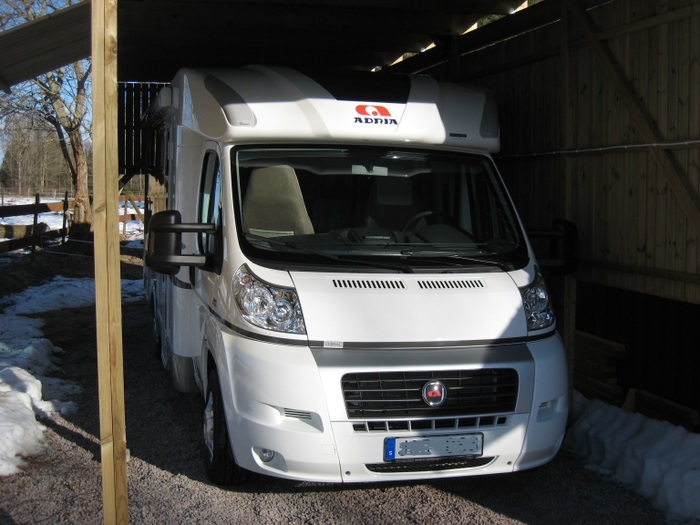 Adria Coral S 670 Sl 2011