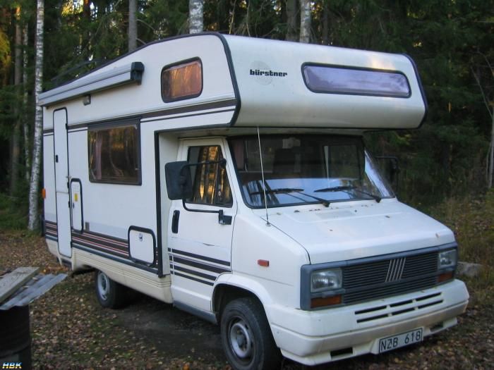 Första Husbilen
