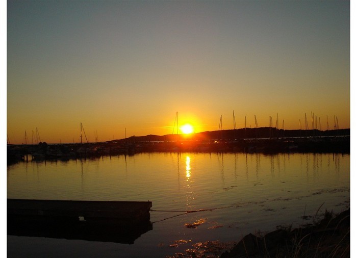 Solnedgang Bua Hamn